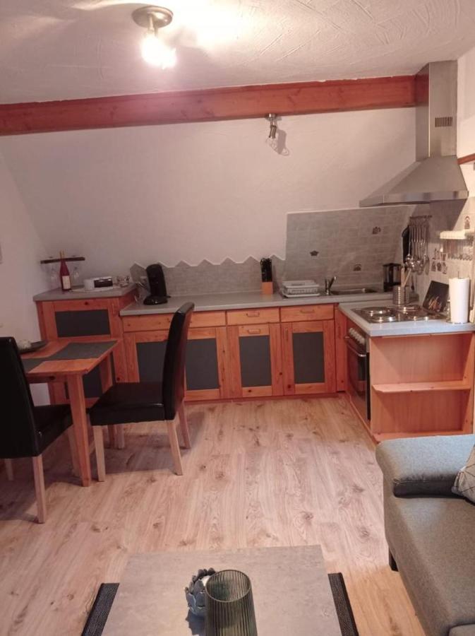 Gaestehaus Ehrhardt Schweigen-Rechtenbach Bagian luar foto