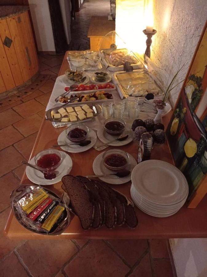 Gaestehaus Ehrhardt Schweigen-Rechtenbach Bagian luar foto