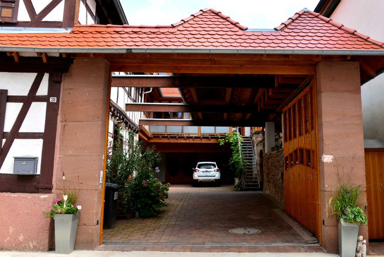 Gaestehaus Ehrhardt Schweigen-Rechtenbach Bagian luar foto