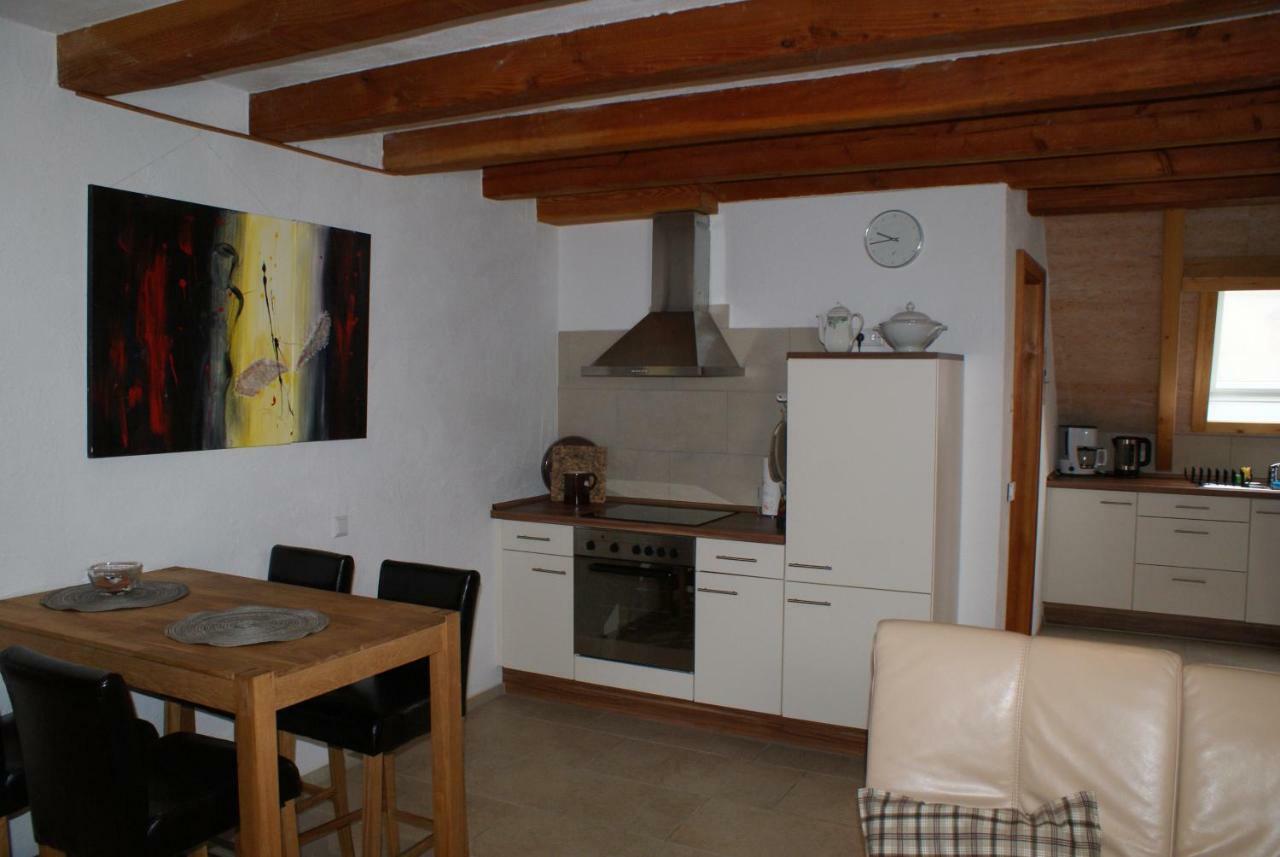 Gaestehaus Ehrhardt Schweigen-Rechtenbach Bagian luar foto