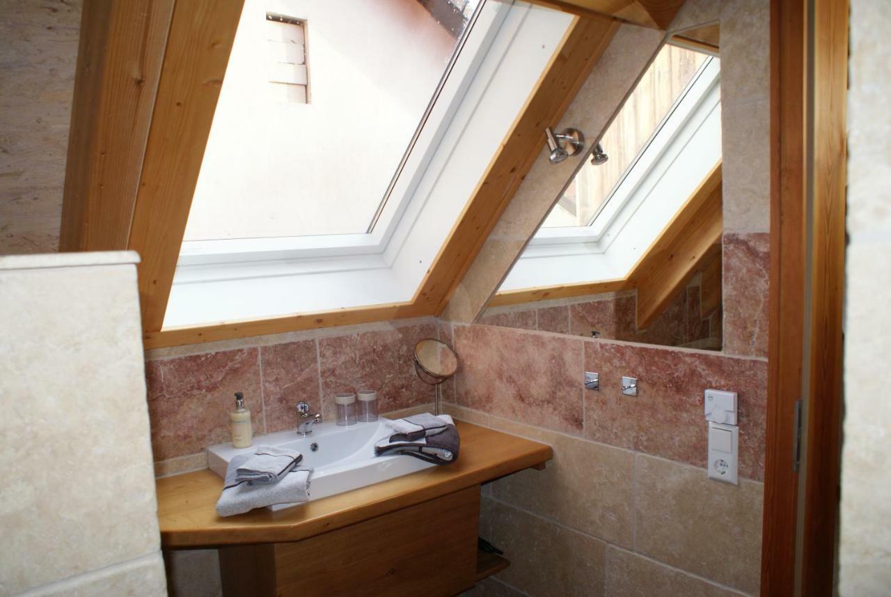 Gaestehaus Ehrhardt Schweigen-Rechtenbach Bagian luar foto